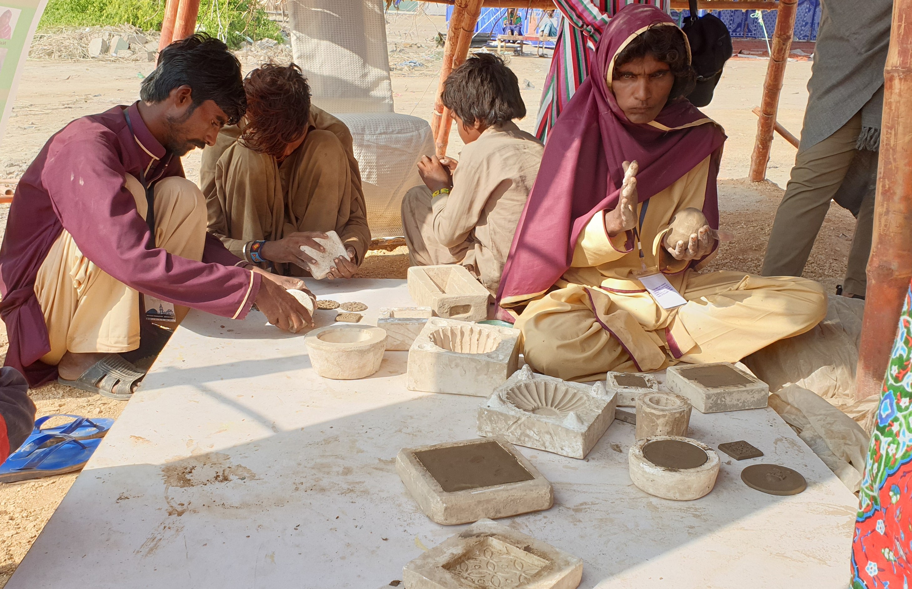 Makli villagers make clay products