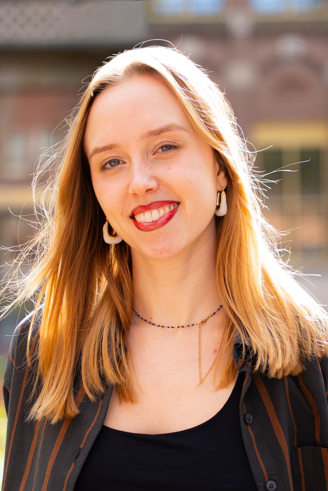 Sophie Utfeld, author from Euclid