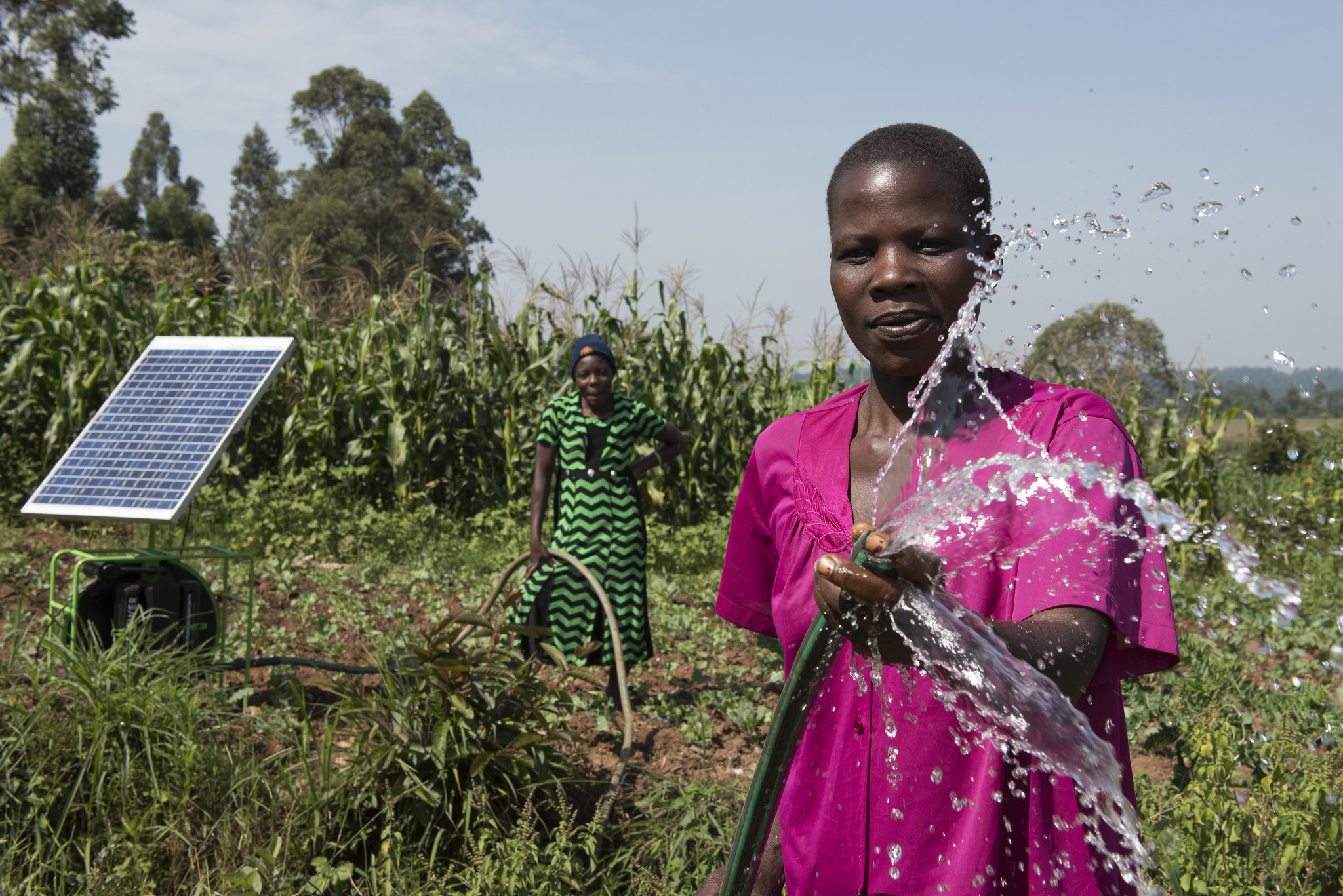  A solar powered water pump in Kenya from Climate Visuals by Jeffery M Walcott : IWMI.jpg