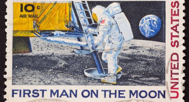 man on moon stamp pic