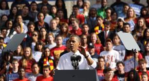 Obama in front of an audience of 37,500