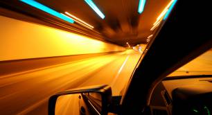 Driving a car_tunnel_night_motorway