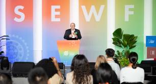 Gerry Higgins speaks at SEWF 2025