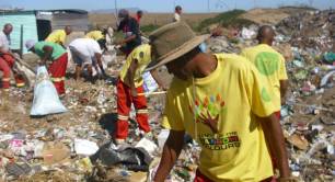 Hands of Honour volunteers 