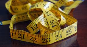 Tape measure_yellow