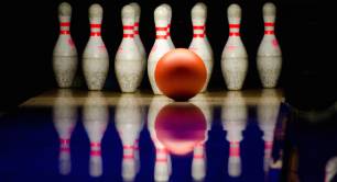 Bowling alley_bowling ball_sport